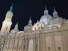 Cattedrale della Vergine del Pilar di sera