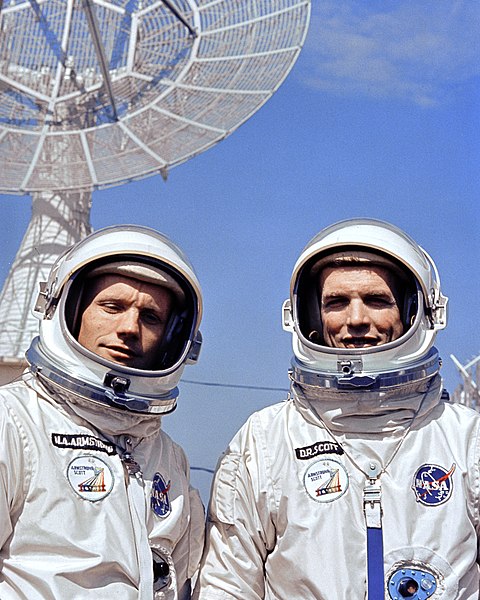 File:Scott and Armstrong (104-KSC-66C-1845).jpg