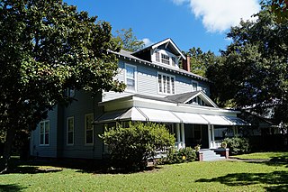 <span class="mw-page-title-main">Skinnerville–Greenville Heights Historic District</span> Historic district in North Carolina, United States