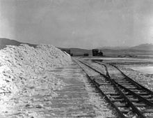 Soda works at Keeler, where a pile of carbonate of soda is ready for market