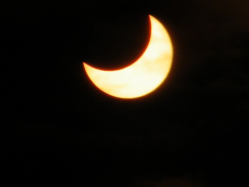 File:Solar Eclipse -7 (5323492190).jpg