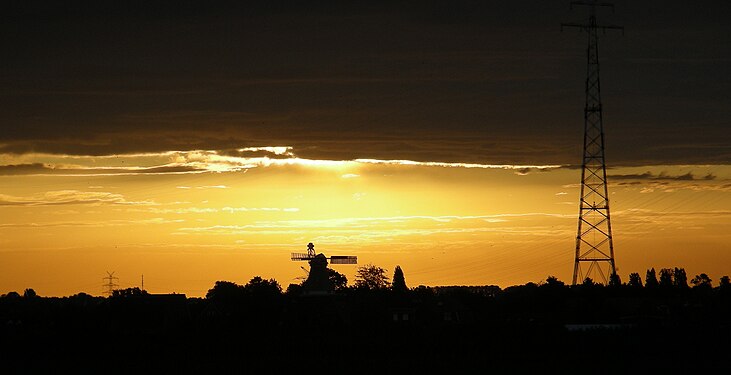 Sonnenaufgang über Twielenfleth im Alten Land