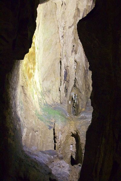 File:Speedwell Cavern 2015 04.jpg