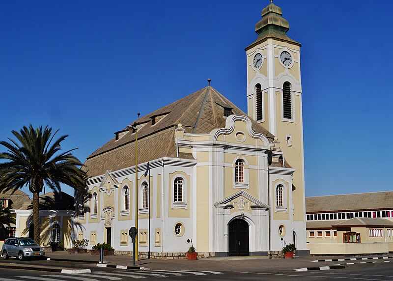 File:Swakopmund Evangelisch-Lutherische Kirche 3.jpg