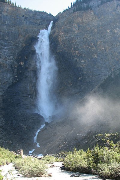 File:Takakkaw Falls2.jpg