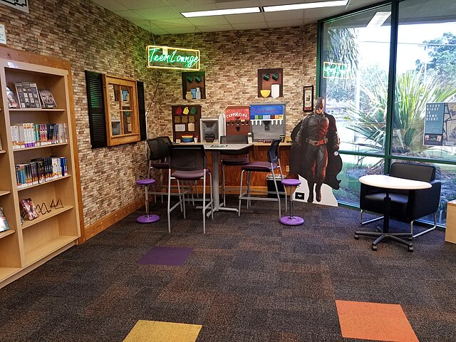Inside view of Teen Lounge. Reserved for students in grades 6–12.