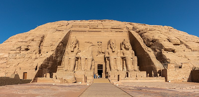 File:Templo de Ramsés II, Abu Simbel, Egipto, 2022-04-02, DD 01.jpg