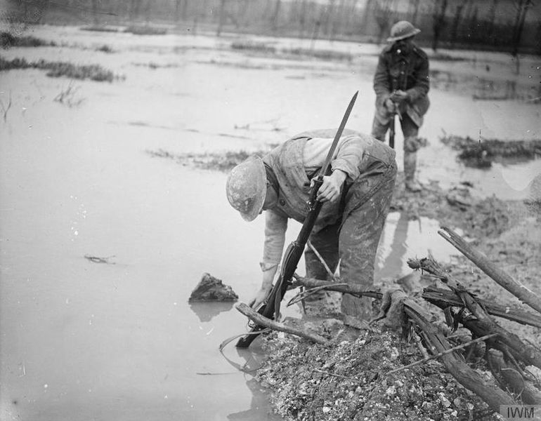 File:The Battle of the Somme, July-november 1916 Q4584.jpg