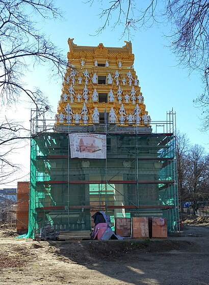 So kommt man zu Sri Ganesha Hindu Tempel mit den Öffentlichen - Mehr zum Ort Hier