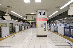 Platform 3 and 4 in July 2021