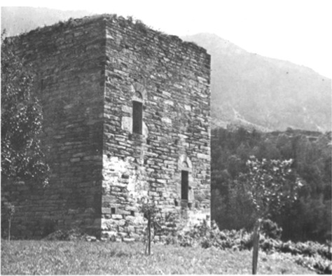 File:Torre della plantà, gressan, fig 222, foto nigra.tif