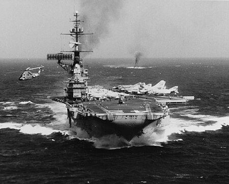 USS_Franklin_D._Roosevelt_(CV-42)