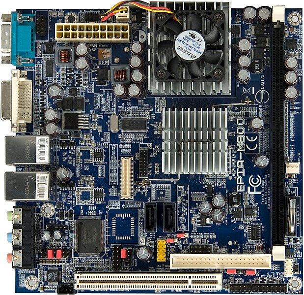 File:VIA EPIA-M800 Mini-ITX Board - w-heat sink (4183636769).jpg