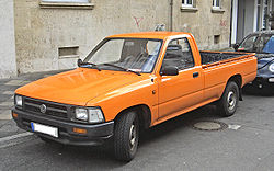 VW Taro 1987-1991 frontleft 2008-03-29 A.jpg