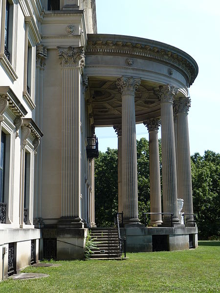 File:Vanderbilt Mansion P1160039.JPG