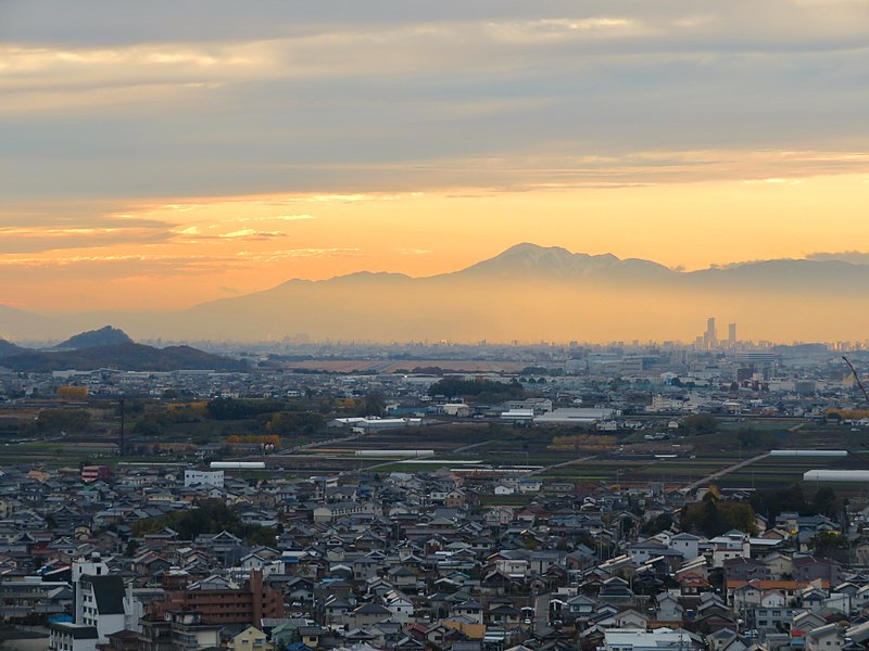 File:View from Observation platform of Inuyama Zenkoji - 4.jpg