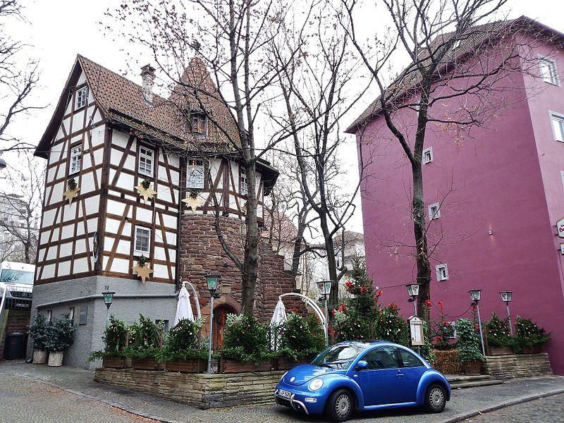 File:Weinstube Schellenturm in Stuttgart - panoramio.jpg