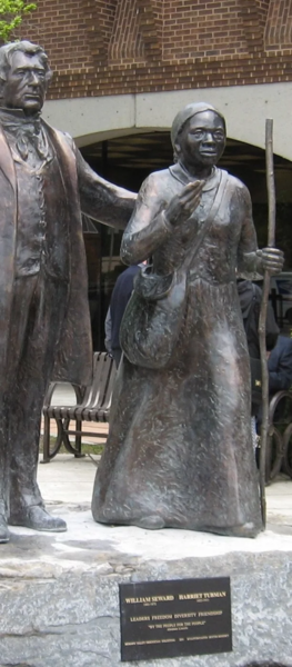 File:William Seward and Harriet Tubman statue at Schenectady Public Library.webp