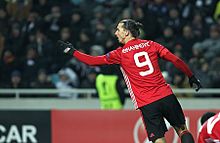 Ibrahimović celebrates after scoring for Manchester United against Zorya Luhansk in a UEFA Europa League group stage match in December 2016