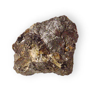 <span class="mw-page-title-main">Zinkenite</span> Sulfosalt mineral