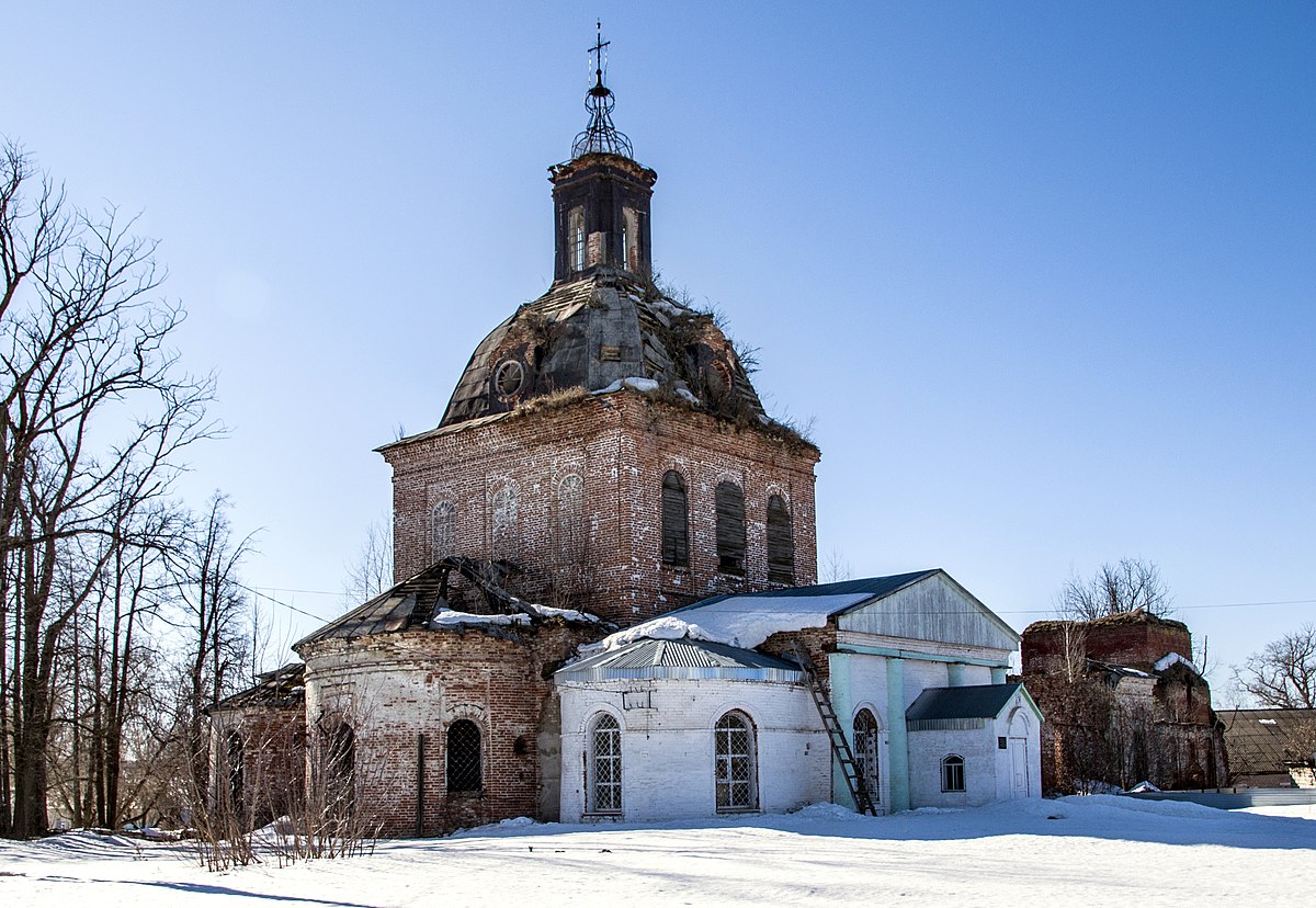 Церковь с Верхосунье Сунский район