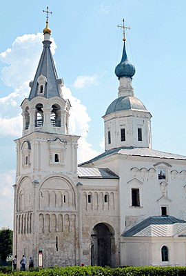 Remains of the Bogolyubov castle (left) and The Temple of the Nativity of the Blessed Virgin (right) (1158)