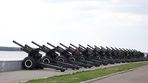 Preparándose para los fuegos artificiales en el estadio.  Lenin (Jabárovsk)