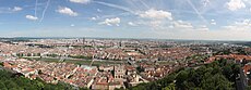 01. Panorama de Lyon pris depuis le toit de la Basilique de Fourvière.jpg