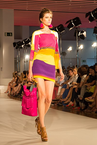 File:080 Bcn Fashion Week 2013 22 (55257610).jpeg