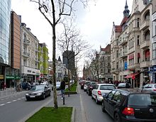 Blick nach Südwesten in die Schloßstraße. Im Hintergrund der Steglitzer Kreisel