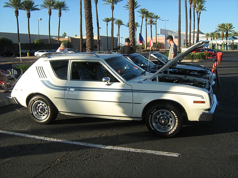 File:1977 Gremlin white azrs.jpg