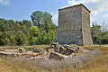 2011 Butrint, Wieża wenecka 01.JPG