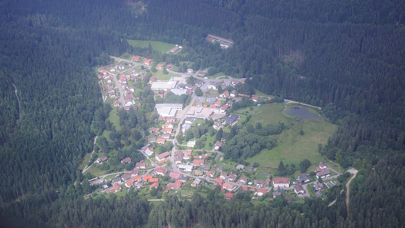 File:2014-08-01 13-14-07 Germany Bayern Bayerisch Eisenstein Regenhütte.JPG