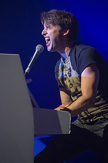 James Blunt en concert à Nuremberg le 28 octobre 2017.