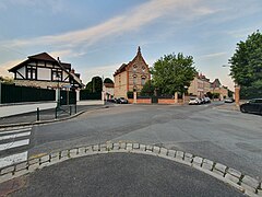 Place Milosz, en juin 2021