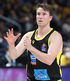 2022-05-27 ALBA Berlin gegen MHP Riesen Ludwigsburg (Basketbal-Bundesliga 2021-22) od Sandro Halank–114.jpg