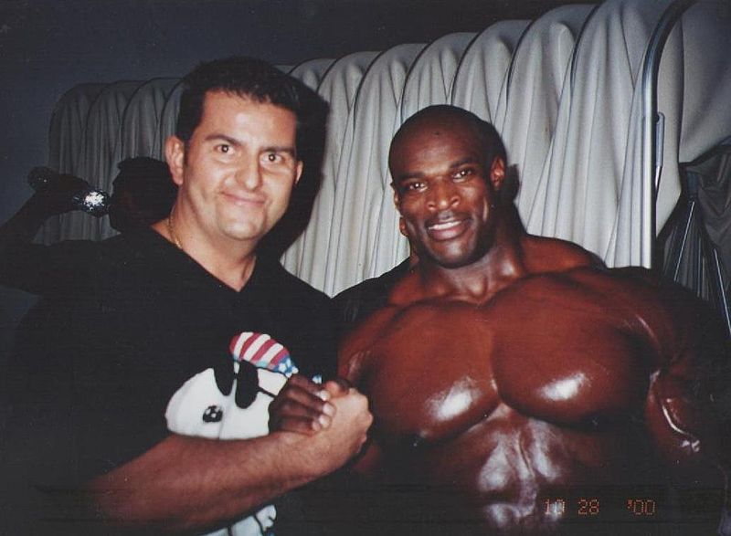 File:28-10-2000 Ronnie Coleman Professional Body-Building World Championship Repubblica di San Marino, Mr. Olympia dal 1998 al 2005.JPG