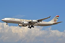 Un Airbus A340-500 di Etihad Airways.