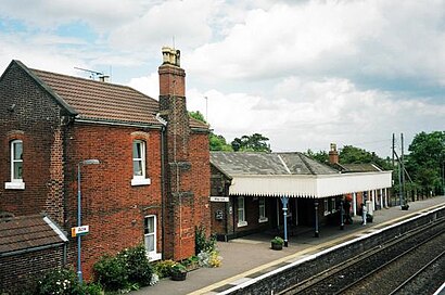 How to get to Acle Station with public transport- About the place