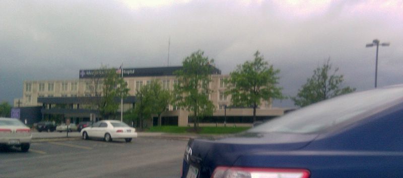 File:Advocate South Suburban Hospital.jpg