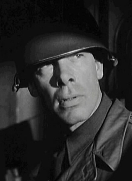 Lee Marvin as the manipulative colonel