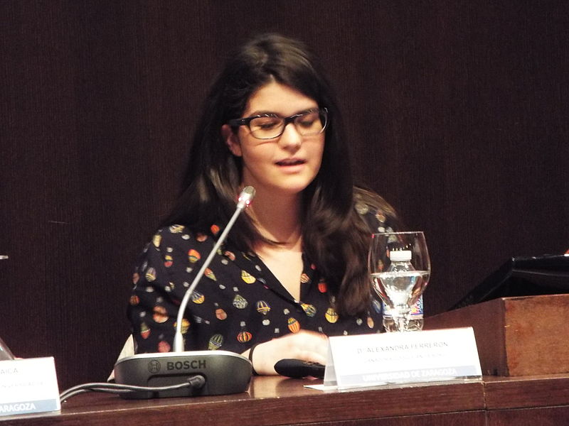 File:Alexandra Ferrerón, WikinformáticA Aragón 2015.JPG