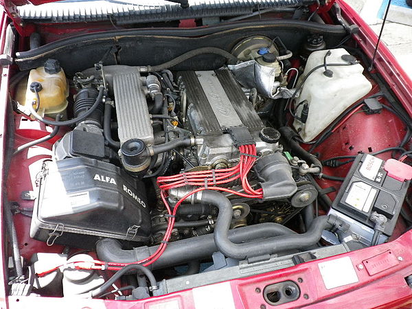 Alfa Romeo 75 8 valve Twin Spark.