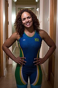 Aline Silva Ferreira.jpg