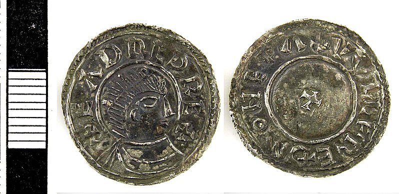 File:An early medieval (Anglo Saxon) silver coin, penny of Eadred dating AD946-955. North no. 713. (FindID 199784).jpg