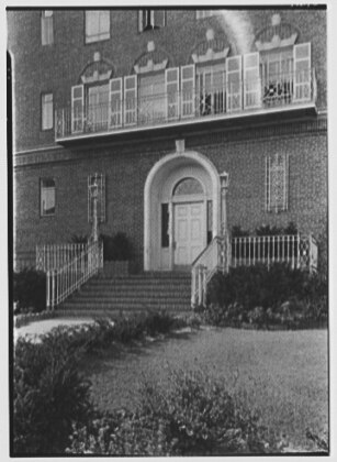 File:Andrew Jackson Apartments, Forest Hills, New York. LOC gsc.5a07841.tif