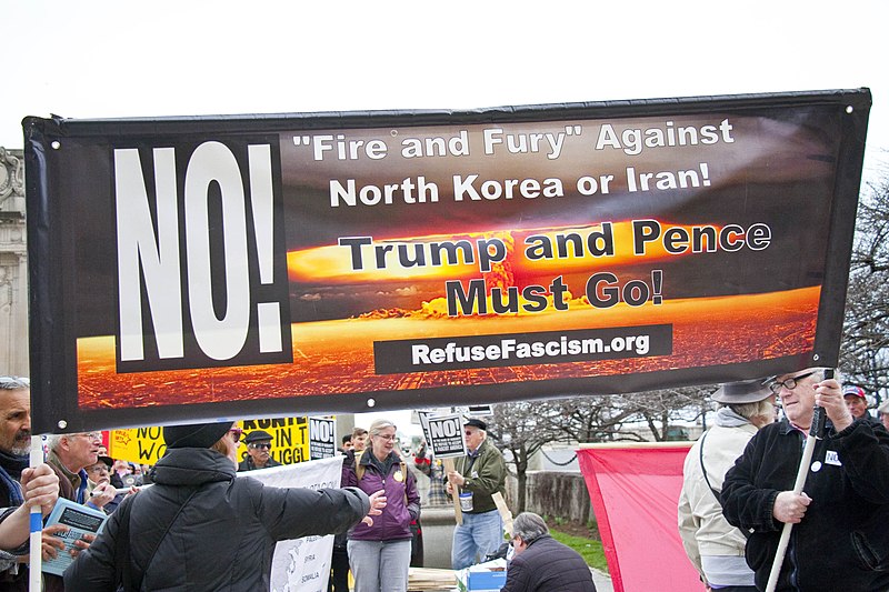 File:Anti-War Rally Chicago Illinois 4-21-18 0975 (27831815118).jpg