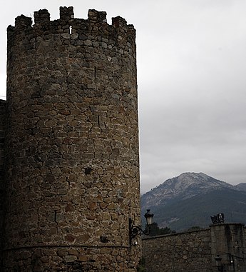 Castle in Arenas de San Pedro (Avila), built in 1393 Arenassanpedrocastle.jpg