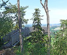 Burgfelsen Arnberg. Aussichtsplattform Teufelskanzel