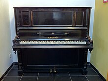 Altes Bechstein Piano, 1870